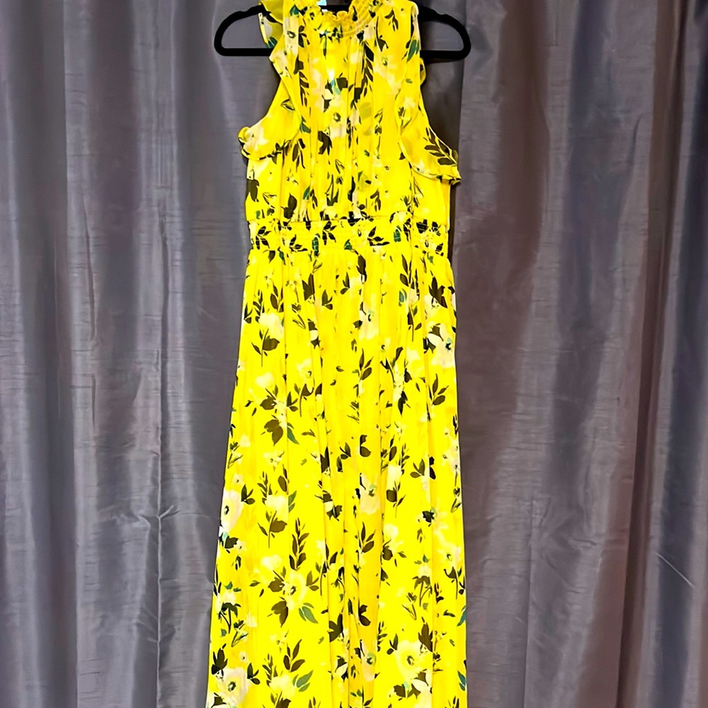 Ann Taylor Halter Ruffle Floral Maxi Dress| elastic waist  lined skirt| Sz L